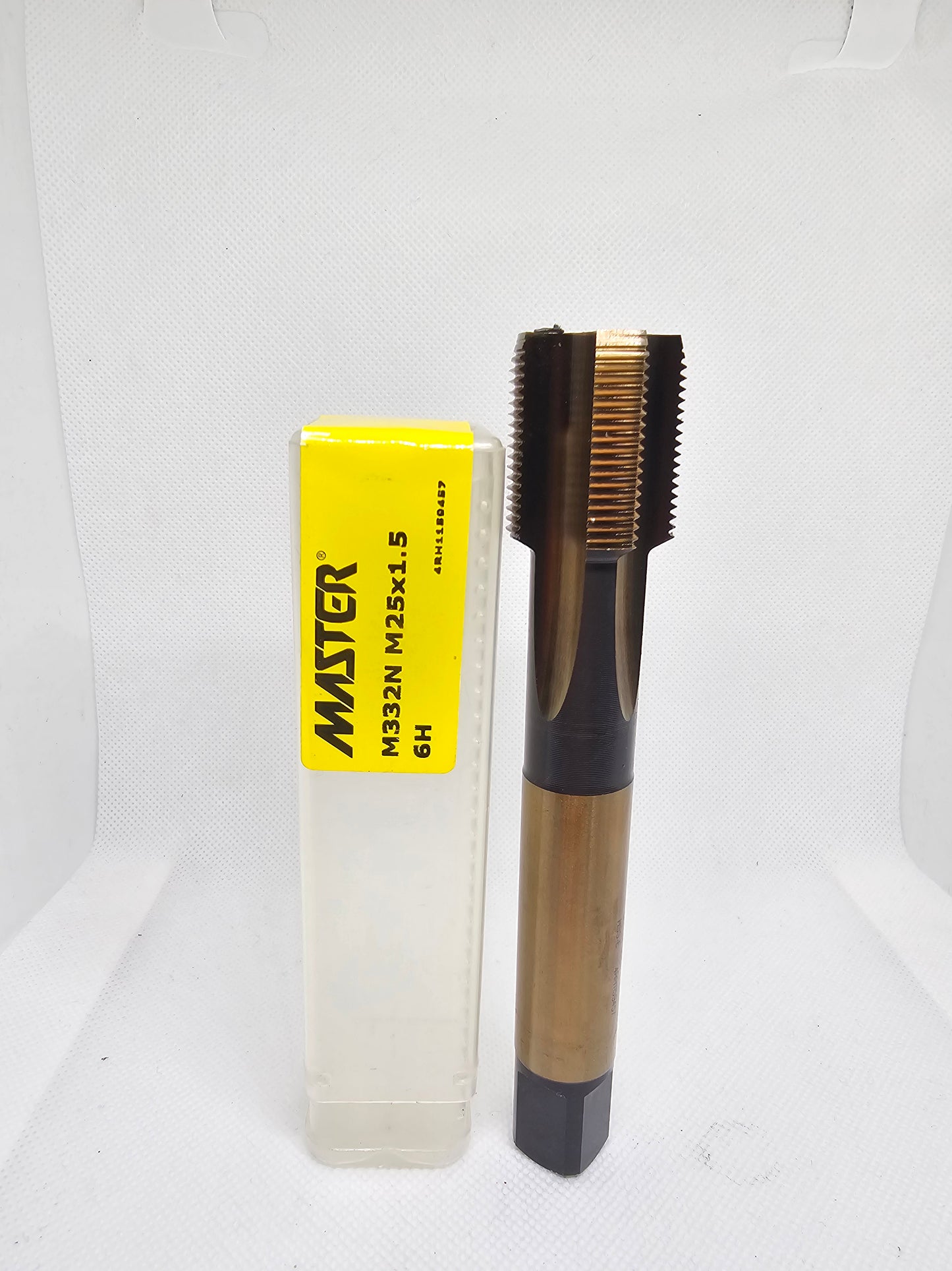 maschio m 25x1.5 per applicazioni su foro passante